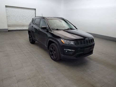 Used 2021 Jeep Compass Latitude AWD/4WD image 13
