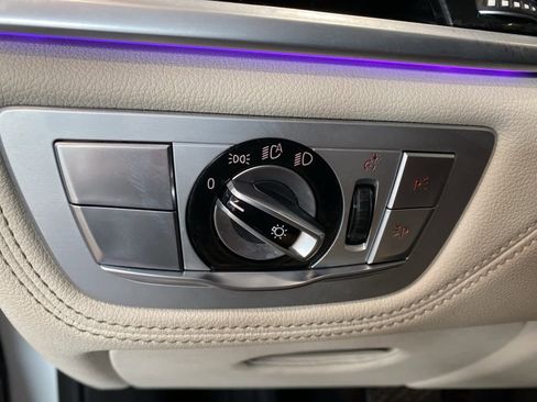 Used 2021 BMW ALPINA B7 xDrive image 18