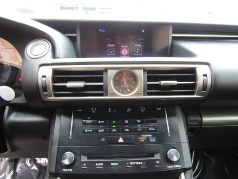 Used 2014 Lexus IS 250 w/ F-Sport Package RWD image 19