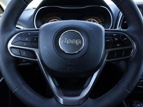 Used 2021 Jeep Cherokee Latitude Lux w/ Sun & Sound Group image 13