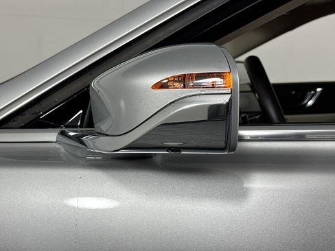 Used 2018 Lincoln Continental Black Label FWD image 20