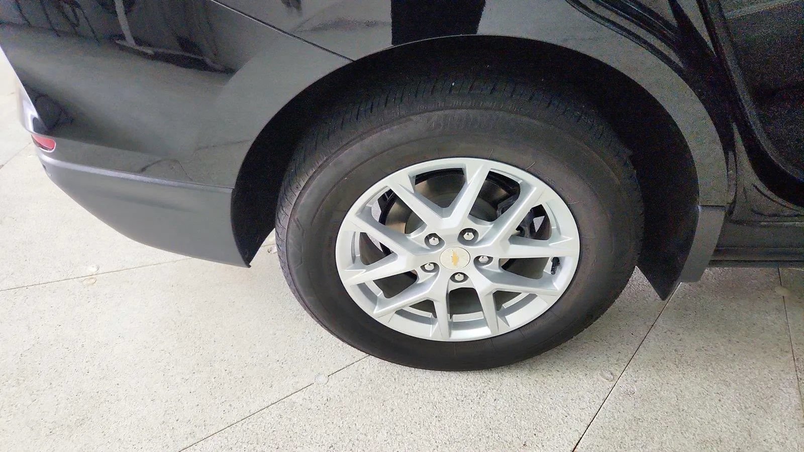 Used 2022 Chevrolet Equinox LT AWD/4WD image 34