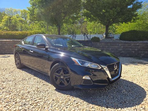 Used 2021 Nissan Altima 2.5 S FWD image 22