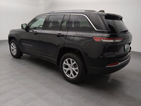 Used 2022 Jeep Grand Cherokee Limited RWD image 3