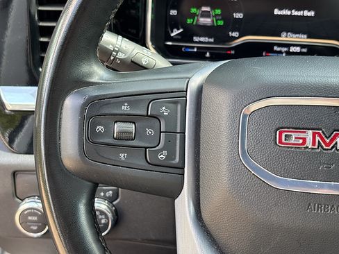 Used 2025 GMC Sierra 1500 SLT RWD image 18