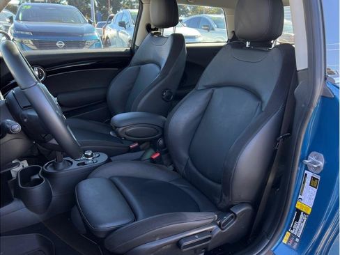 Used 2023 MINI Cooper SE FWD image 8