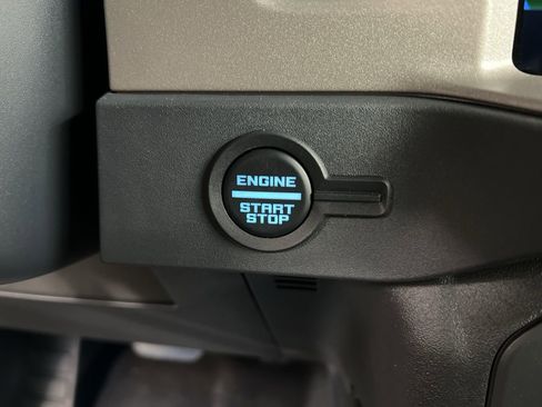 New 2026 Ford Bronco Outer Banks image 18