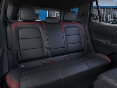 New 2026 Chevrolet Equinox RS w/ Convenience Package III AWD/4WD image 17