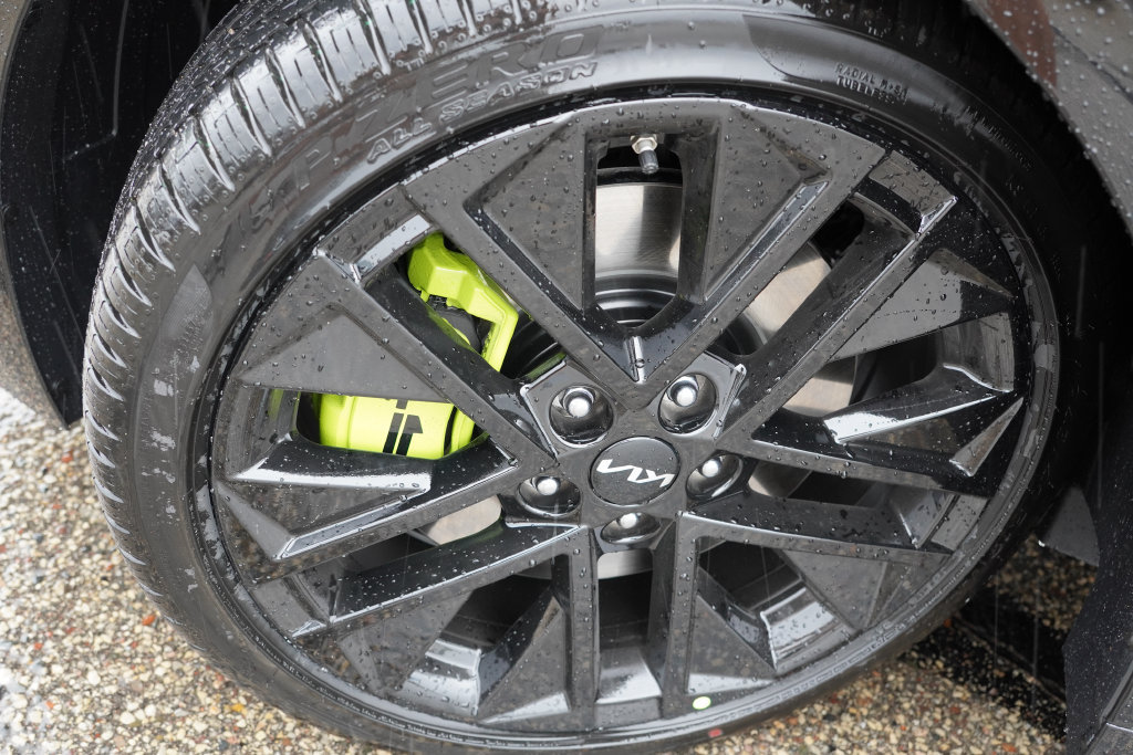 New 2027 Kia K5 GT FWD image 10