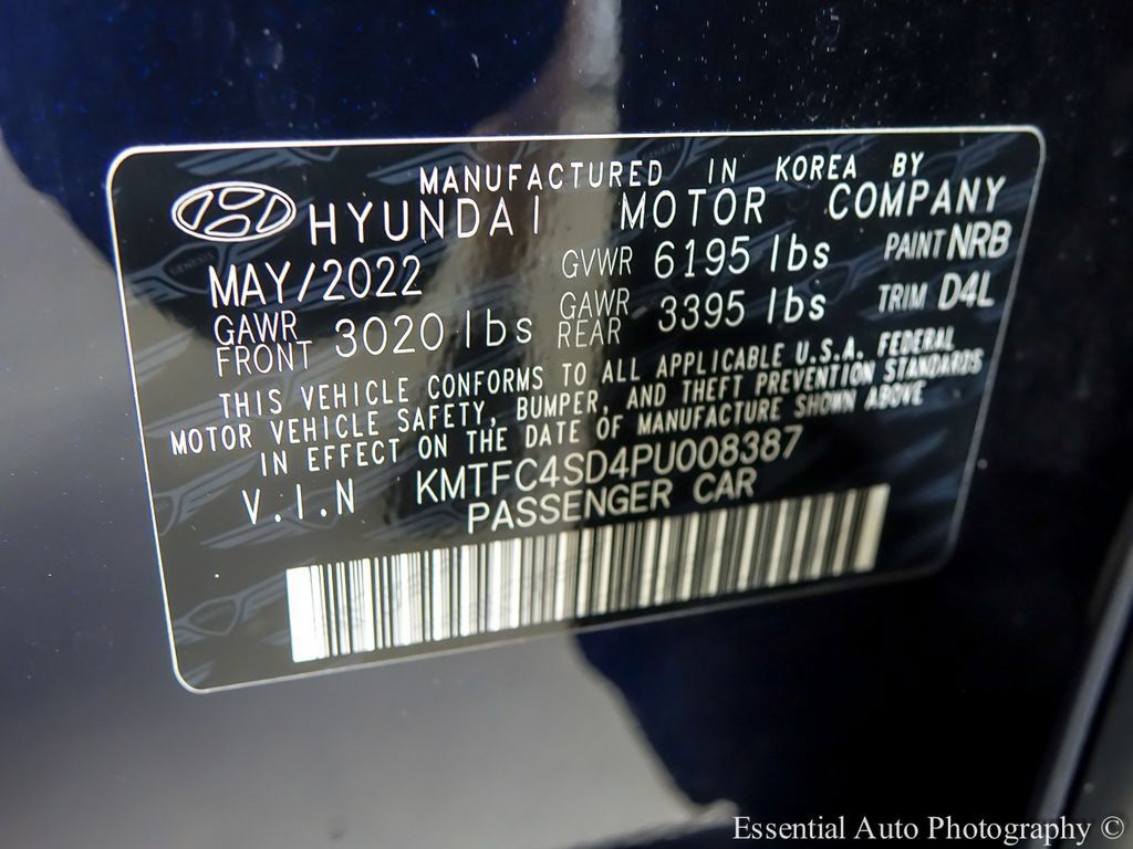 Used 2023 Genesis G90 3.5T AWD/4WD image 35