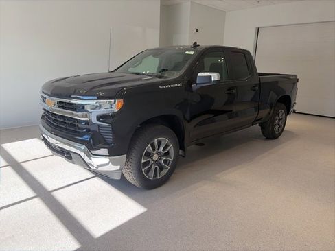 New 2026 Chevrolet Silverado 1500 LT image 3