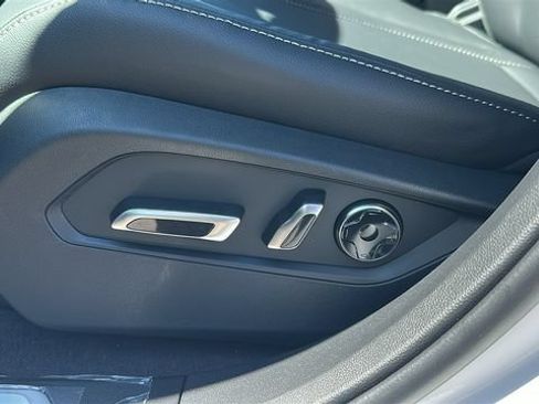 New 2026 Acura RDX SH-AWD image 10