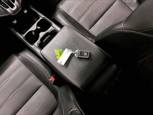 Used 2020 Honda CR-V EX-L image 32