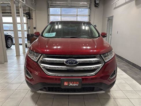 Used 2018 Ford Edge Titanium w/ Equipment Group 301A image 6