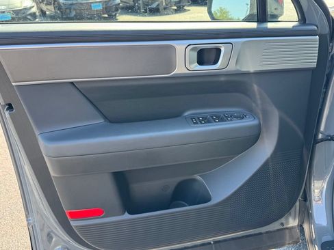 Certified 2026 Hyundai Santa Fe SE AWD/4WD image 44