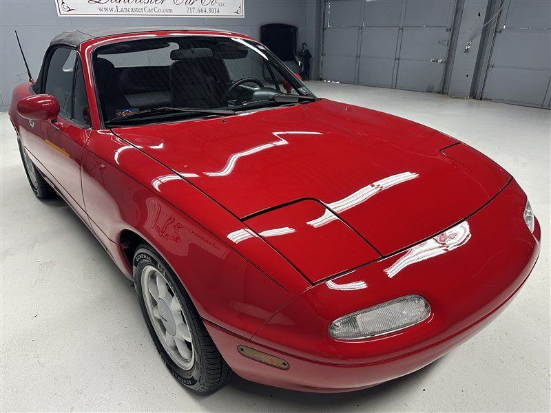 Used 1990 MAZDA MX-5 Miata RWD image 16