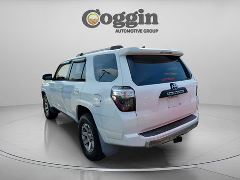 Used 2015 Toyota 4Runner Trail Premium AWD/4WD image 3