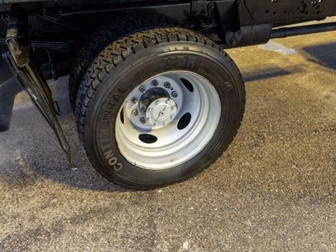 Used 2018 Ford F550 4x4 Crew Cab Super Duty image 8