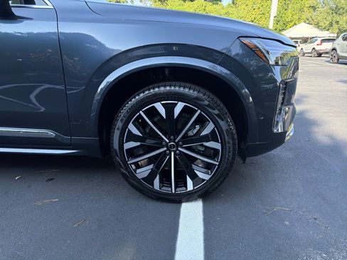 Certified 2026 Volvo XC90 B6 Plus AWD/4WD image 13