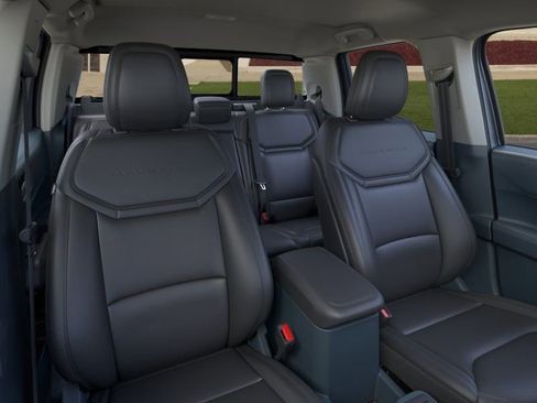 New 2026 Ford Maverick Lariat w/ Black Appearance Package image 10