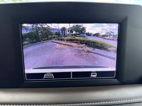 Used 2023 Chevrolet Tahoe LS image 30