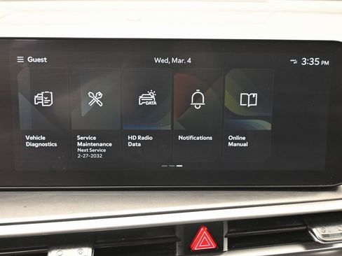 Used 2024 Kia Sorento S image 25