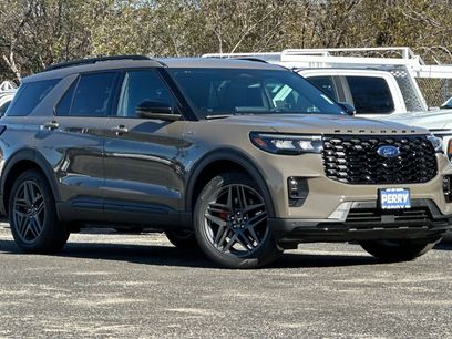 New 2026 Ford Explorer ST-Line w/ ST-Line Street Pack