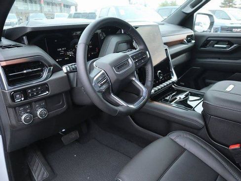 New 2026 GMC Yukon Denali w/ Sun & Power Step Package image 30