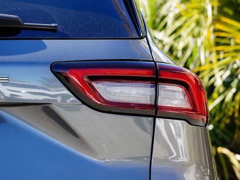 Used 2023 Ford Escape SE FWD image 8