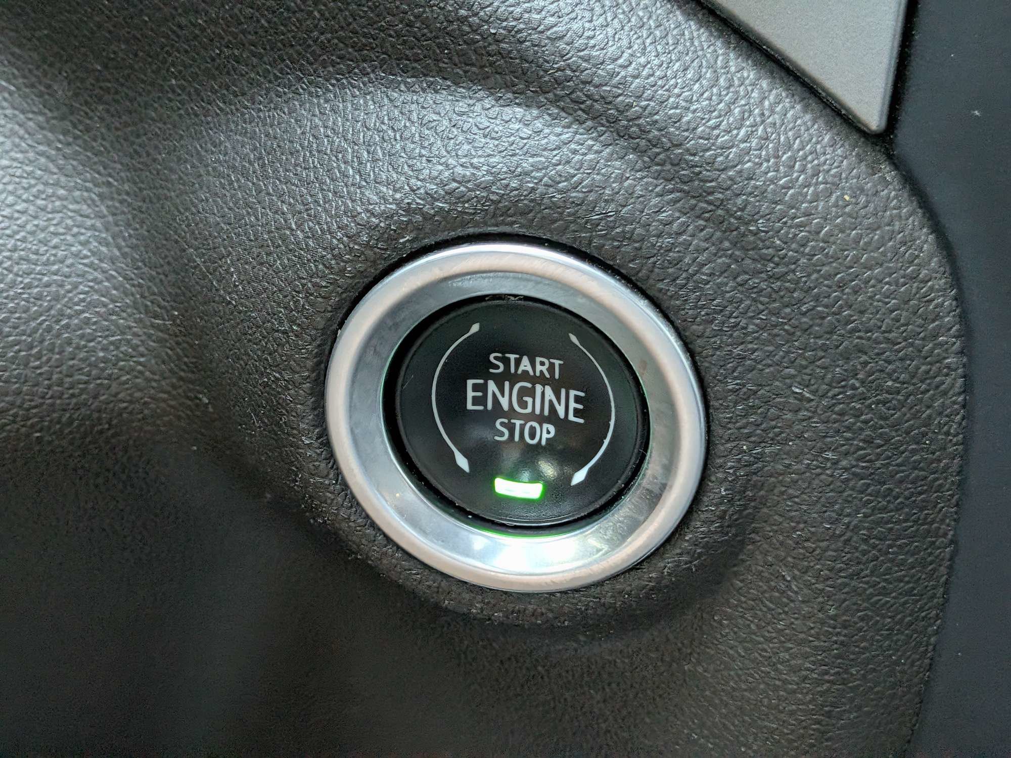 Used 2021 Chevrolet Silverado 1500 RST AWD/4WD image 28