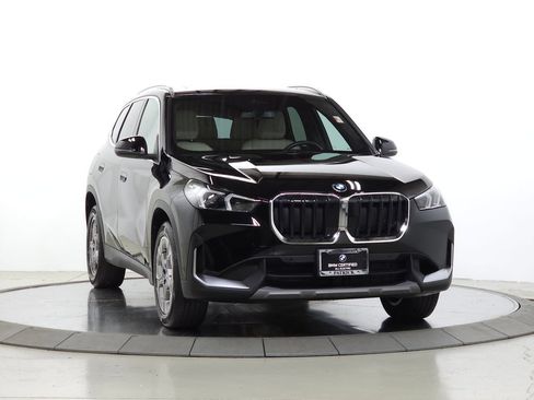 Used 2023 BMW X1 xDrive28i w/ Convenience Package AWD/4WD image 1