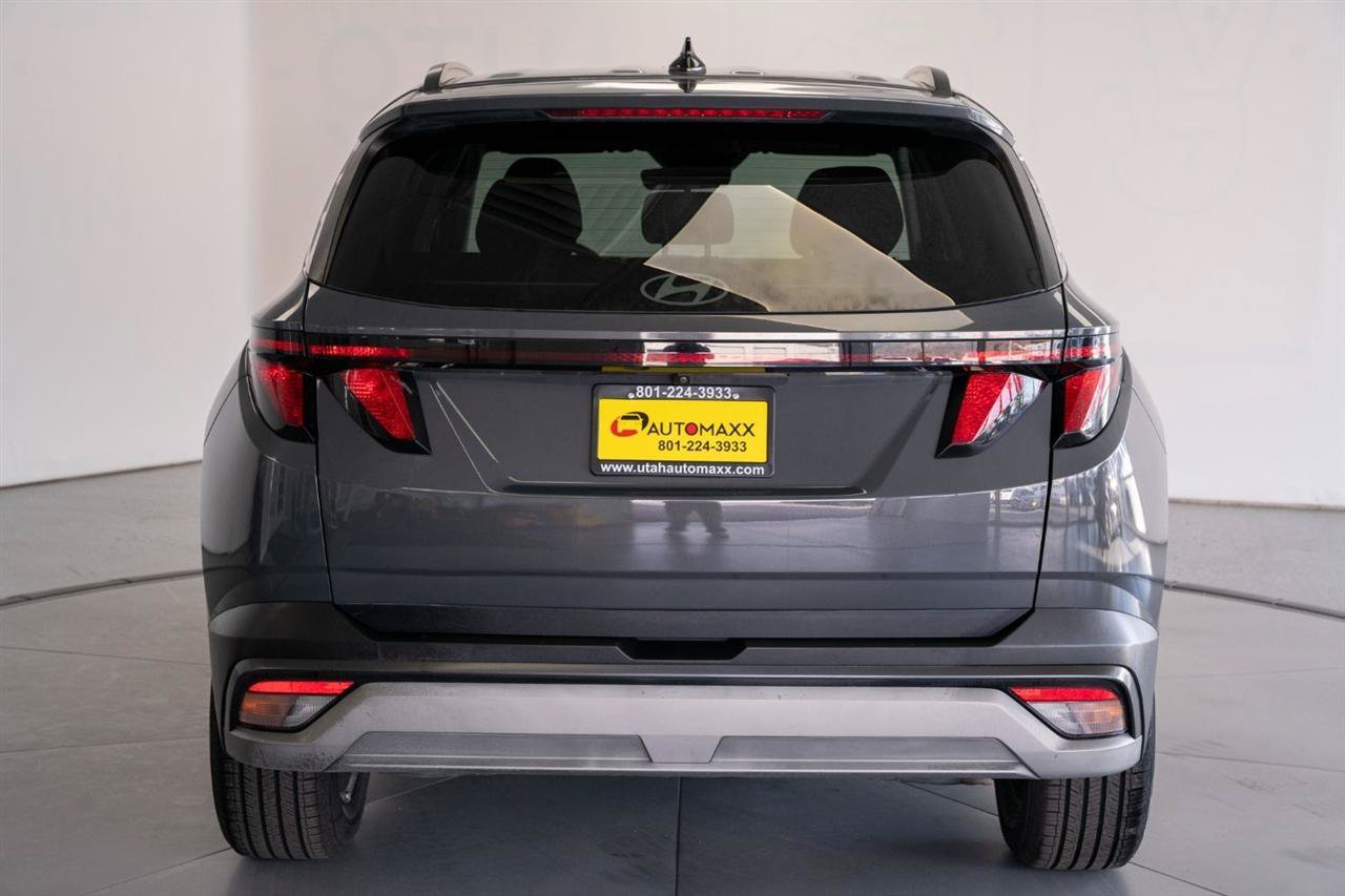 Used 2025 Hyundai Tucson SEL FWD image 6
