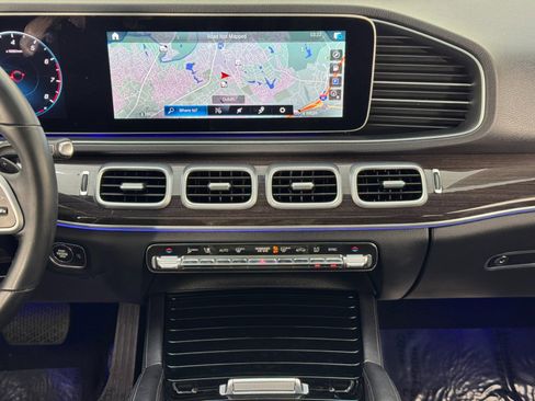 Used 2021 Mercedes-Benz GLE 350 w/ Premium Package image 25