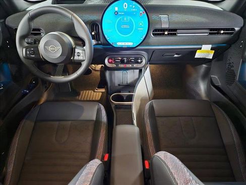 New 2026 MINI Cooper 4-Door Hardtop image 13