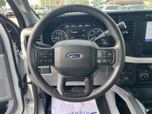 Used 2024 Ford F250 XLT w/ FX4 Off-Road Package image 19