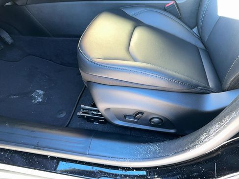 New 2026 Jeep Compass Limited image 15