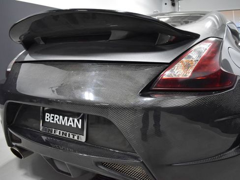 Used 2011 Nissan 370Z Touring w/ Sport Pkg image 12