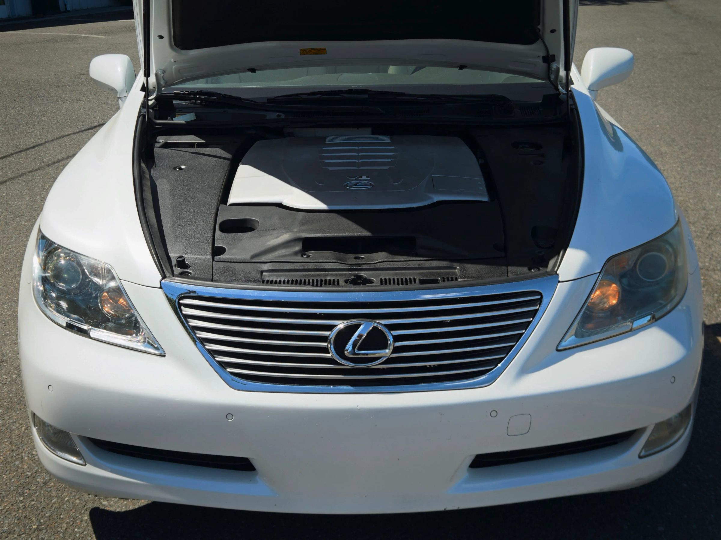 Used 2007 Lexus LS 460 RWD image 49