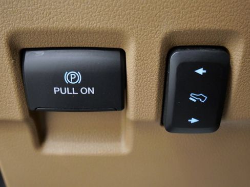 Used 2023 Ford F250 Lariat w/ Chrome Package AWD/4WD image 28