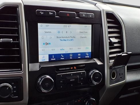 Used 2020 Ford F150 Lariat image 10