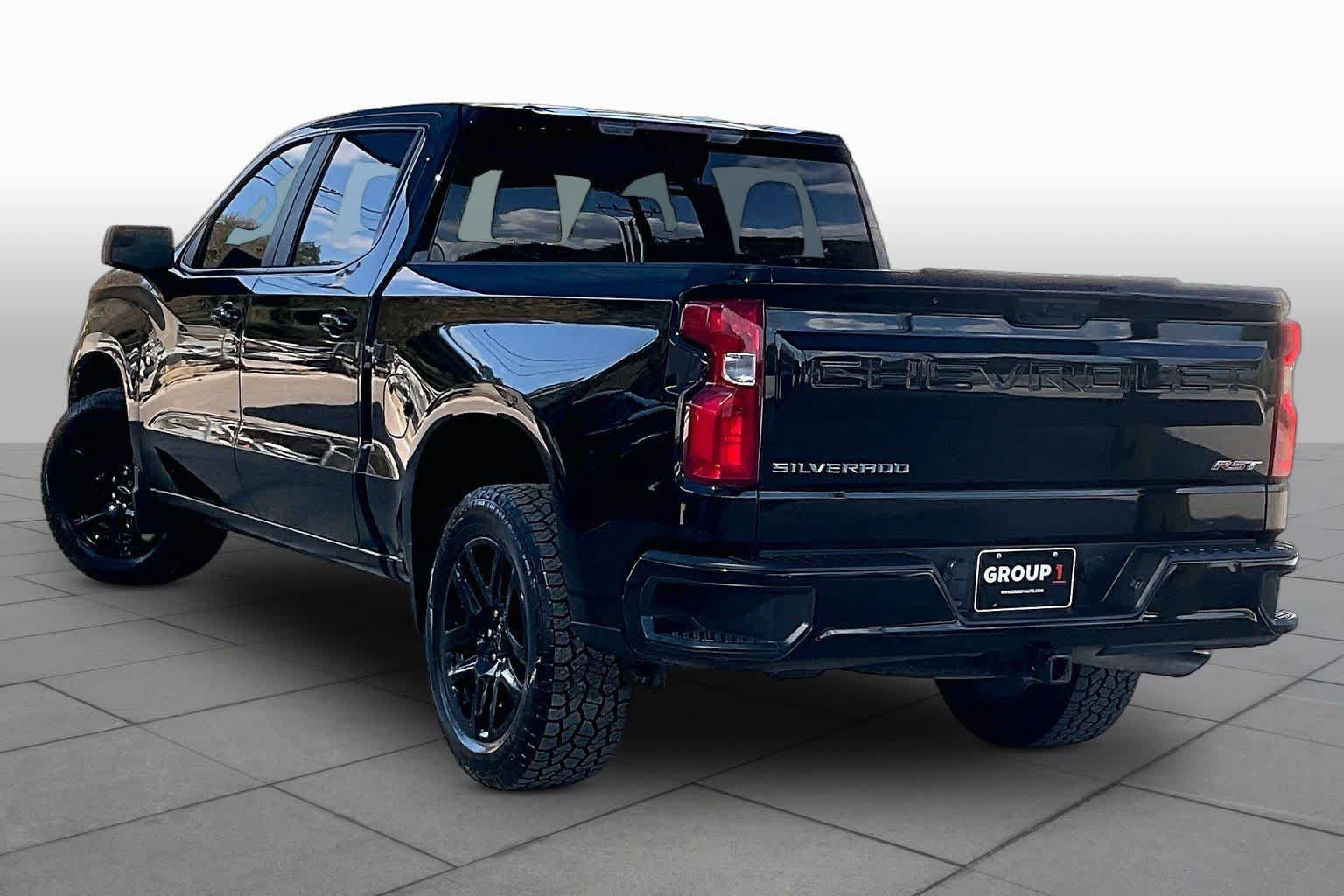 Used 2024 Chevrolet Silverado 1500 RST RWD image 12
