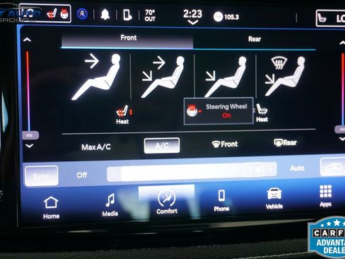 Used 2023 Chrysler Pacifica Touring-L FWD image 34