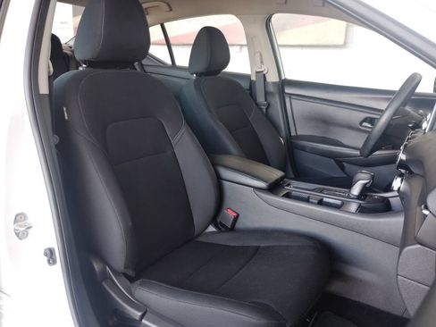 Used 2024 Nissan Sentra S FWD image 14