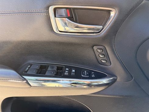 Used 2014 Toyota Avalon XLE Touring image 14