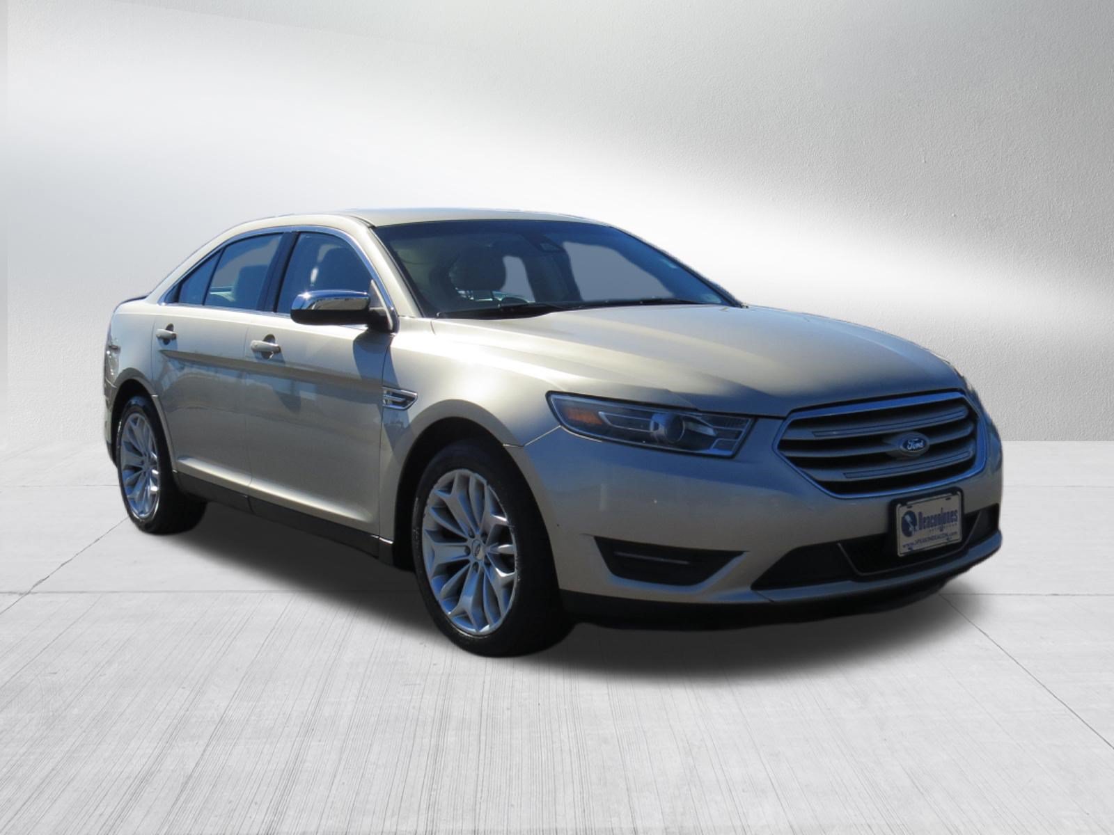 Used 2017 Ford Taurus Limited AWD/4WD image 9