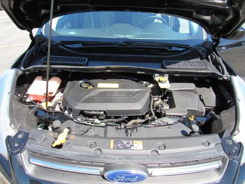 Used 2016 Ford Escape SE w/ SE Cold Weather Package AWD/4WD image 39