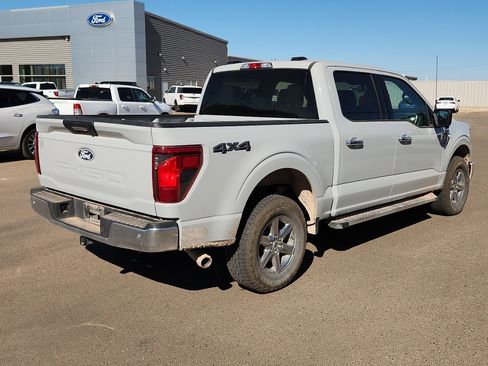 Used 2024 Ford F150 XLT image 4