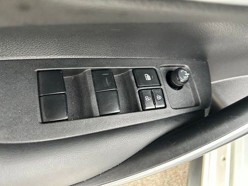 Used 2021 Toyota Corolla SE image 16