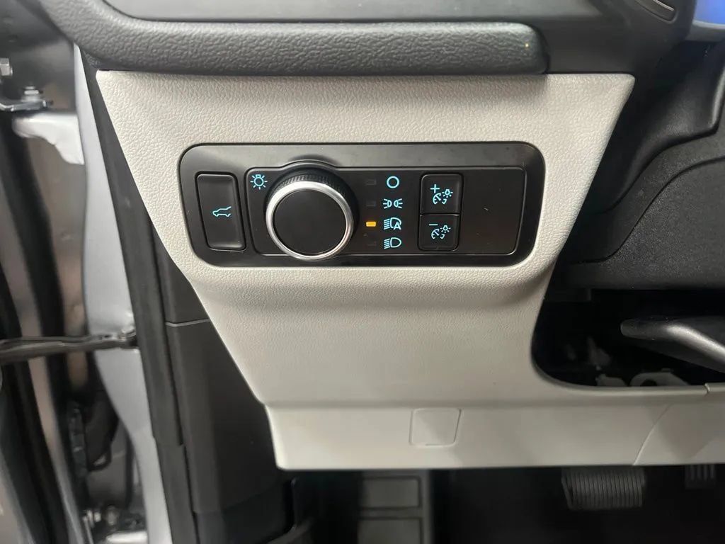 Used 2023 Ford Escape Active w/ Tech Pack #1 AWD/4WD image 26