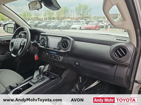 Used 2022 Toyota Tacoma SR AWD/4WD image 34